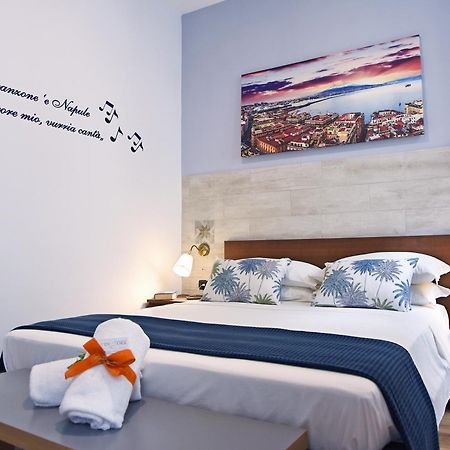 Bed and Breakfast La Dimora Luca Giordano Nápoles Exterior foto