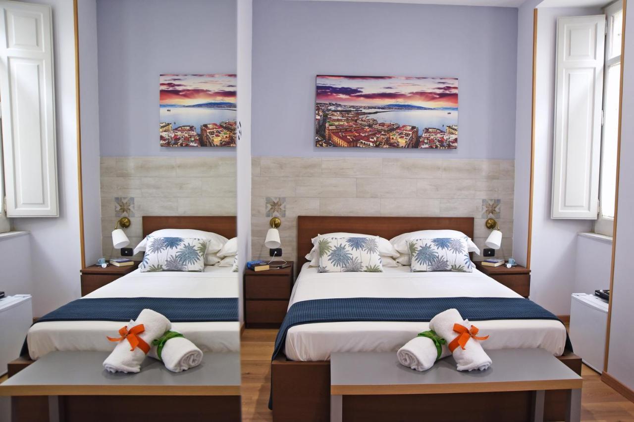 Bed and Breakfast La Dimora Luca Giordano Nápoles Exterior foto